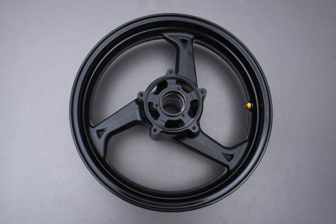 Jante avant de rechange pour réparer la roue voilée d'une Suzuki B-King 1340