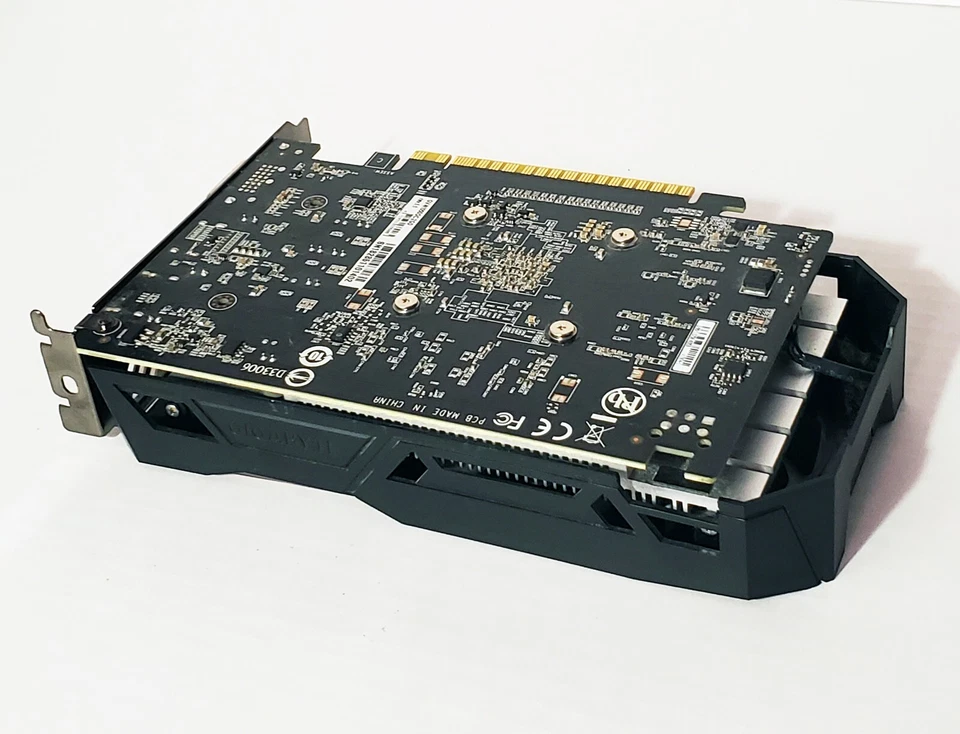 GeForce GTX 1050 Gigabyte WINDFORCE OC 2G Graphics Card - Image 4 of 4