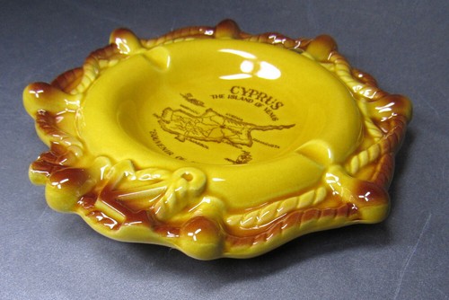 Collection Vintage Cyprus Nice Ashtray - Picture 2 of 5