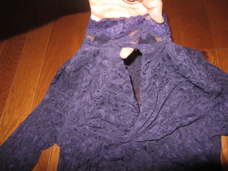 L ❤️维多利亚的秘密莫达及膝连衣裙长袖拉链❤️官方派对❤️紫色新品 — 第 3/4 张图片