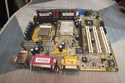DFI P4M266A-MLV, Socket 478, VIA Chipset Motherboard +CPU 2GHz, RAM 512Mb.