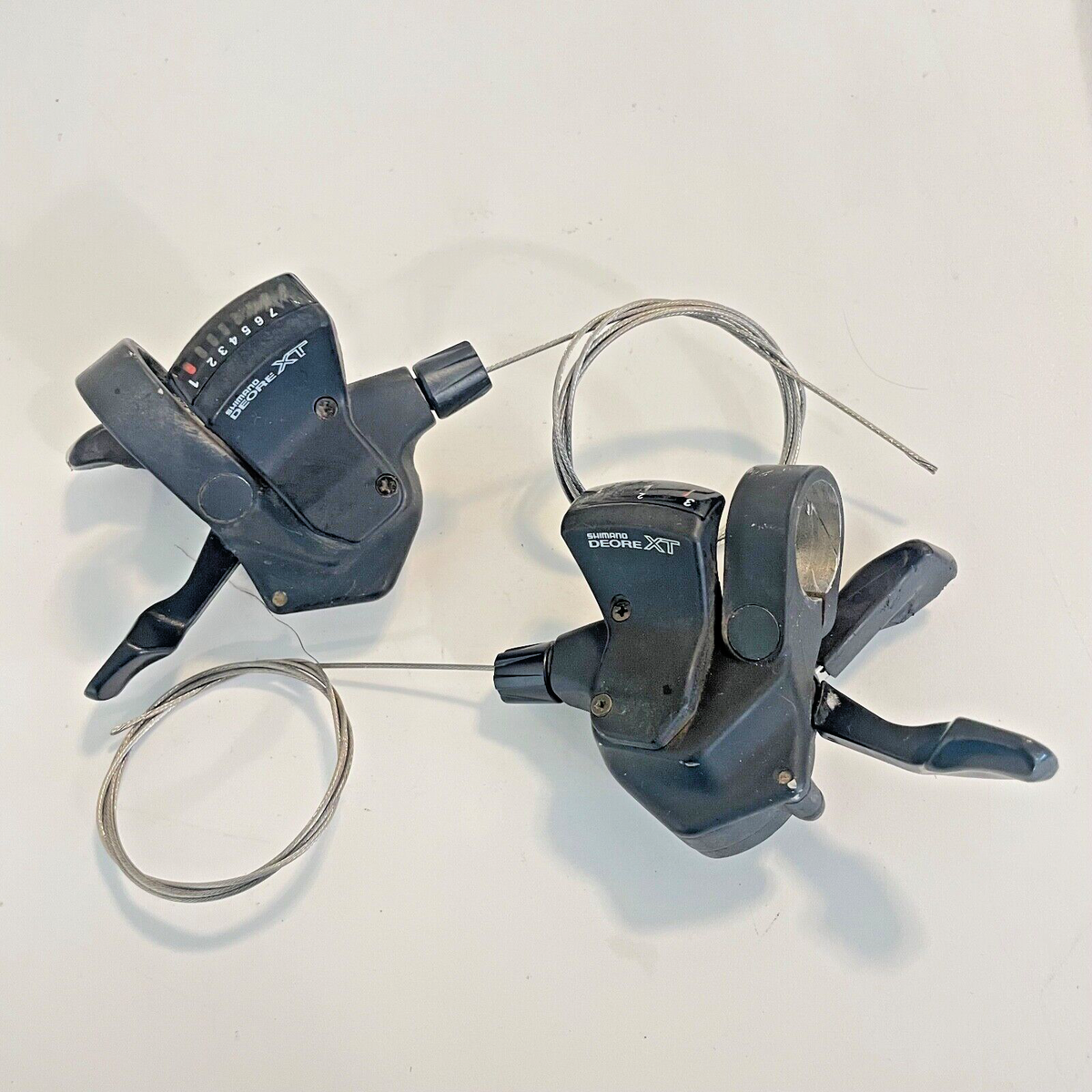 Shimano Deore XT SL-M740 3x8 Speed Trigger MTB Shifters Shimano Deore XT SL-M740 3x8 Speed Trigger MTB Shifters