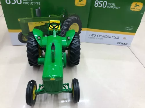Modellino giocattolo ERTL scala 1/16 JOHN DEERE 850 trattore pressofuso collezione 16312A - Foto 7 di 9