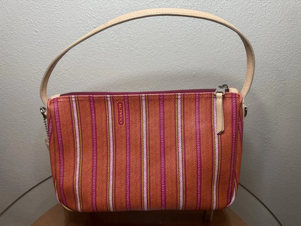 Bandolera hobo a rayas COACH Legacy Weekend Foto 2 de 4