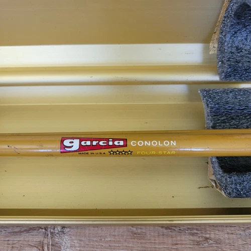 VINTAGE GARCIA CONOLON FOUR STAR  8.5'  2405D DRY FLY ROD FIBERGLASS WITH CASE