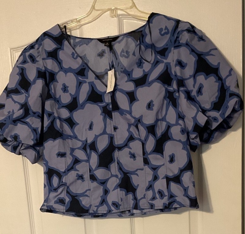 NWT  Banana Republic Women's Puff sleeves Blouse Size 12 Side ZIP Multi Colored