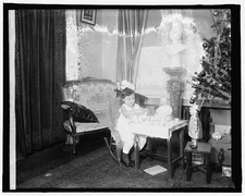 Photo:Carmen, daughter of Senor & Senora Don R. Camilo Diaz, Honduras