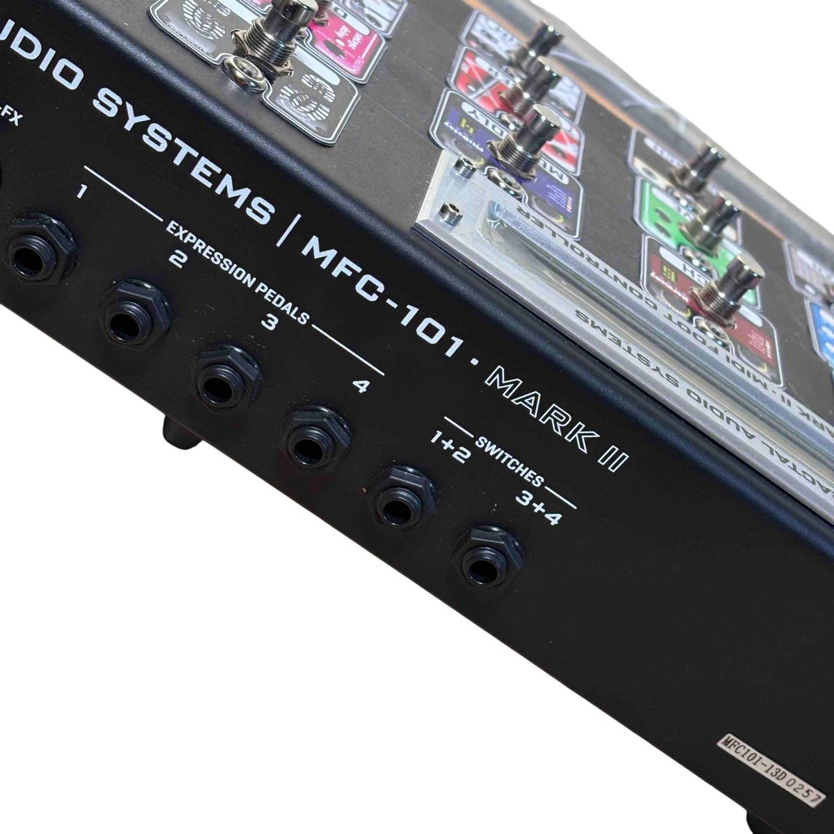 Fractal Audio Systems MFC-101 MARK II Black MIDI Foot Controller