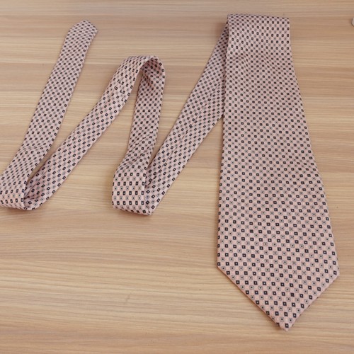 Foulard Tie Mens Black Pink Micro Silk Formal Casual Suit Dress Preppy Wide IZOD - Picture 3 of 8