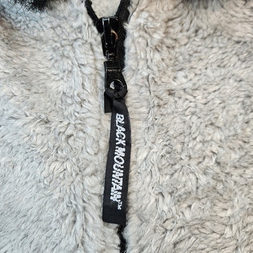 Vintage Black Mountain Reindeer Hoodie - Picture 5 of 12