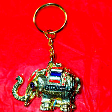 You gorgeous vintage elephant trunks up keychain