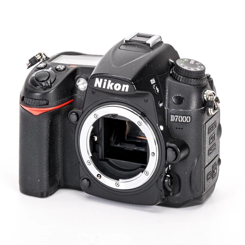 Nikon D7000 gebraucht Zustand Gut - Bild 1 von 5