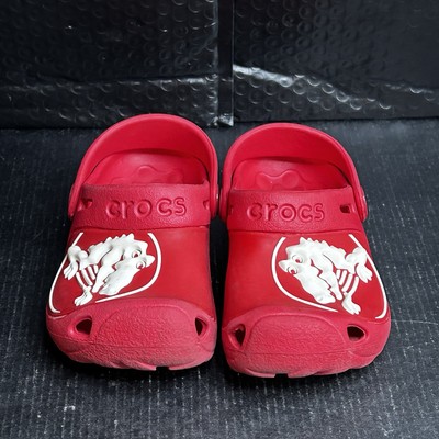 Rare Red Junior Crocs with Crocodile Design Size 6/7 Water Shoe Clogs