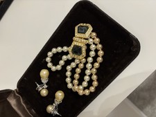 Vintage English Pearl Jewelry Set from England