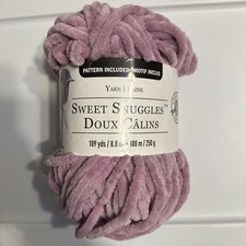 1 Loops  Threads SWEET SNUGGLES in LILAC chenille 109yds 8.8oz 7Wt