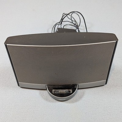 Bose SoundDock Portable Digital Music System OS Silver Black 30-Pin Dock