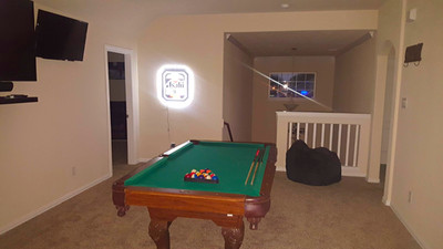 Wood Finish Pool/Billiard Table with Green Felt, Includes Ball Set