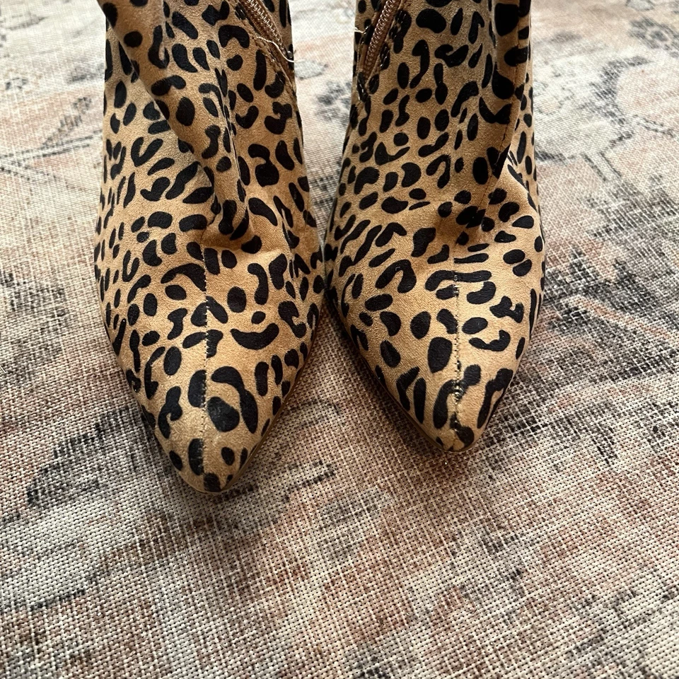 Carlos by Carlos Santana Mujer Tibbie Botín Leopardo Tacón Bloque Talla 7.5 Foto 3 de 4