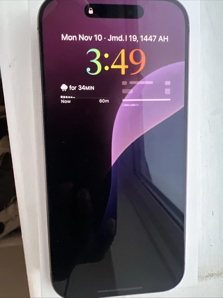 Apple Iphone 16 Pro 512 GB Gold - Image 2 of 4