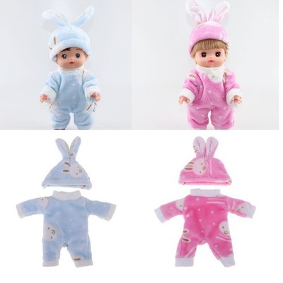 2 Stück süßer Plüsch Overall & Hut für 25 cm Puppenkleidung Wickelzubehör