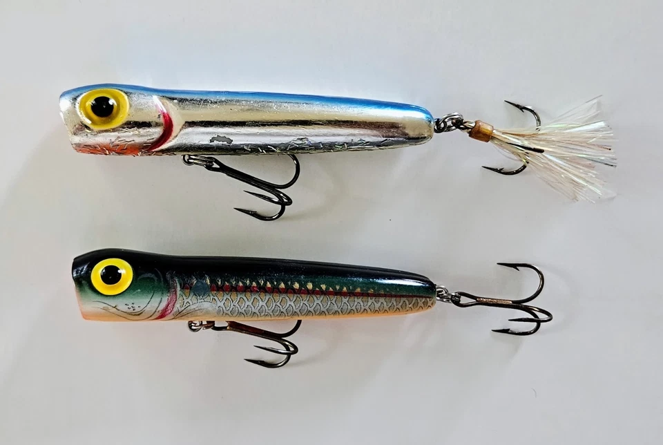 2 Storm Rattlin Chug Bug Topwater Poppers 3/8 oz 3,25" 2 colores en conjunto usados Foto 4 de 4