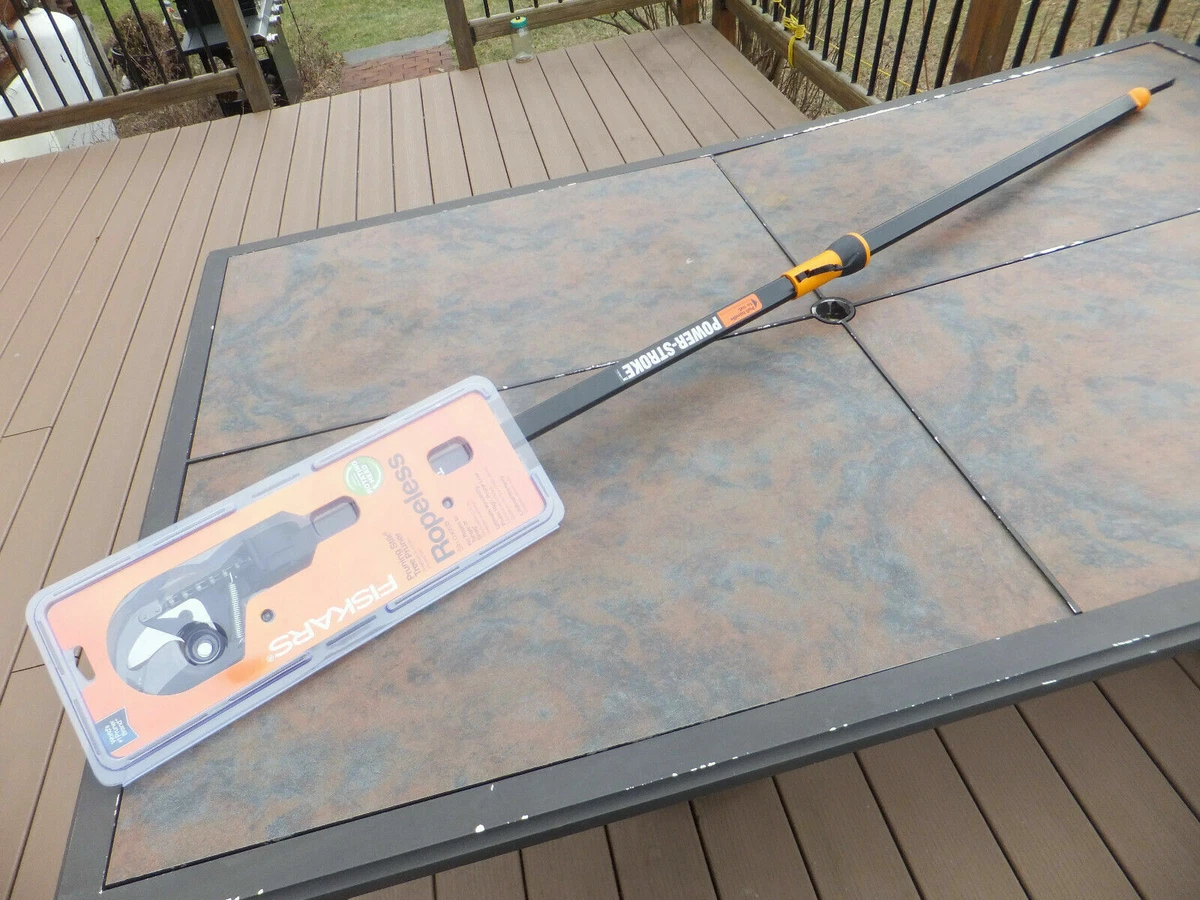 Fiskars tree cheap pruning stik