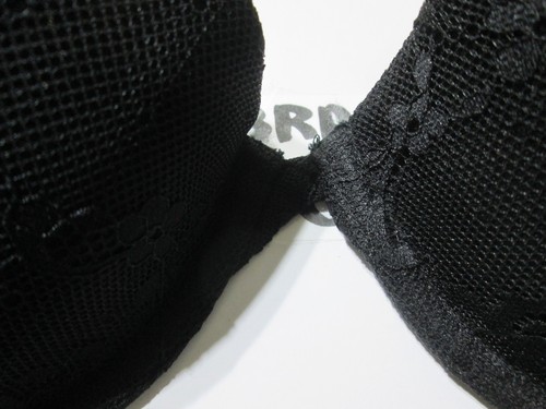 H&M Bra Size 34C Black Underwired Lined Adjustable Straps Lace Floral Intimates - Picture 3 of 5