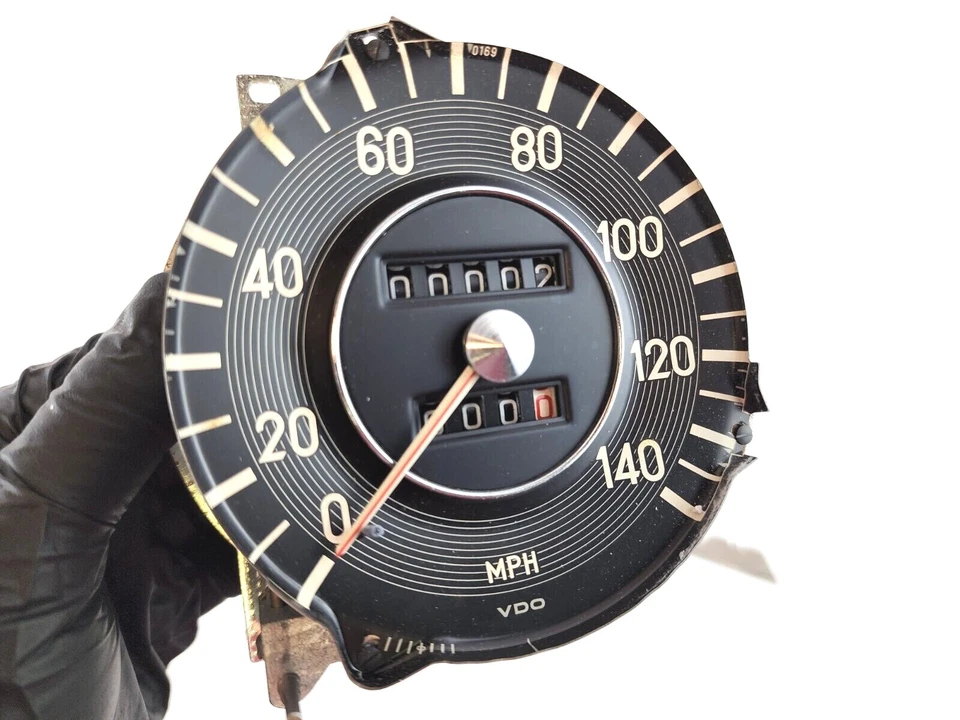NOS 梅赛德斯 VDO 速度表总成 140MPH 0065428406 W108 W109 250SE 280SE — 第 2/4 张图片