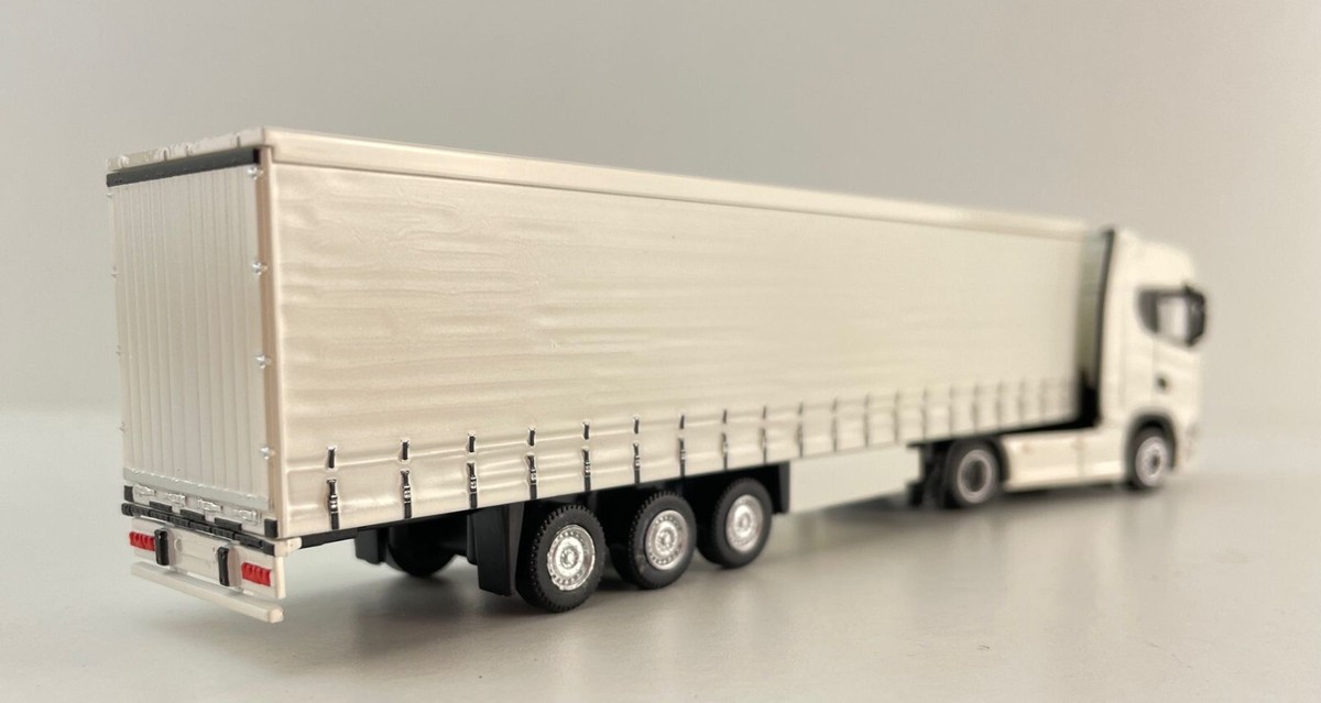 Tekno 87403 - Scania Next Gen S-Serie 4x2 Truck Curtainside