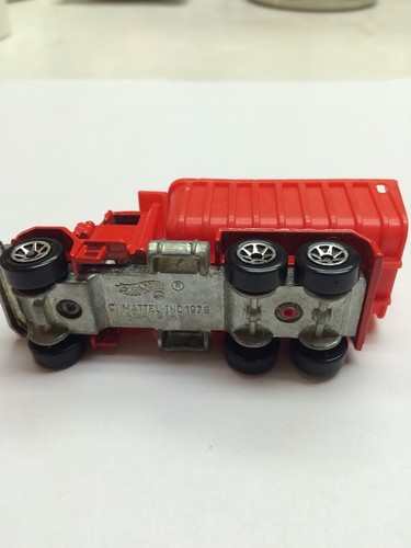 1979 Red Truck Hot Wheels Mattel - Picture 5 of 7