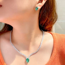 Awesome Green CZ Stone Necklace Stud Earrings Jewelry Set for Brides Pageant