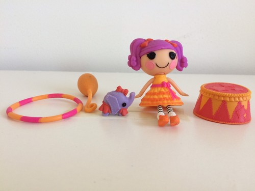 Nicht mehr erhältliche Mini Lalaloopsy Serie 5 "Peanuts Elephant Act"
