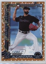 2025 Topps Holiday Collector's Tin Gold Lights Sandy Alcantara #H144 z2n