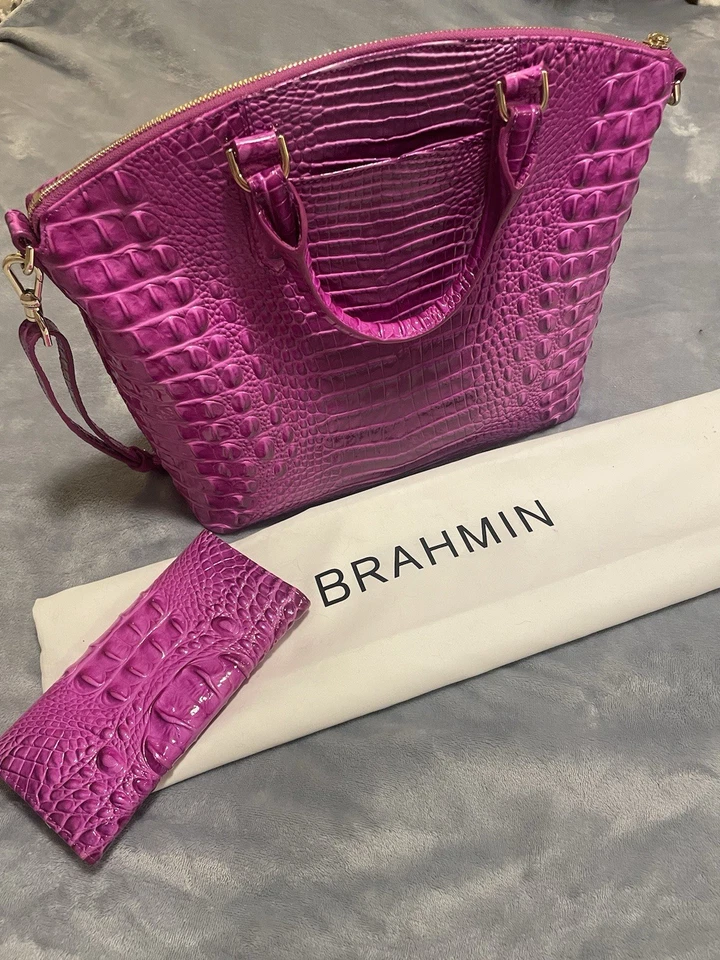 Hermoso Bolso de Mano de Cuero Brahmán Rosa y Cartera a Juego Foto 2 de 4