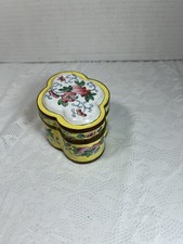 Vintage Chinese Export Hand-Painted Porcelain Trinket / Jewelry Box