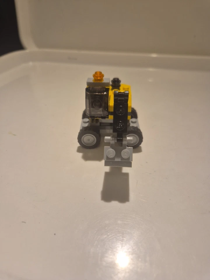 LEGO Creator 31034 Future Flyer, photo 3 of 5