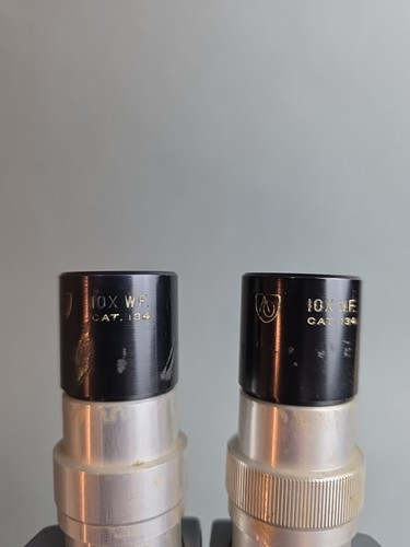 American Optical 571 1x Microscope - Picture 7 of 7