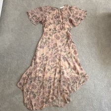 ASTR the Label Flutter Sleeve Maxi Dress in Pink Floral w/ metallic thread sz L