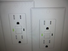 DEWENWILS White 15Amp Tamper Resistant GFCI Outlet Receptacle LED Indicator 2PK