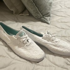 Keds White Eyelet Canvas Low Top Lace-Up Athletic Sneaker Unisex Pre-Owned