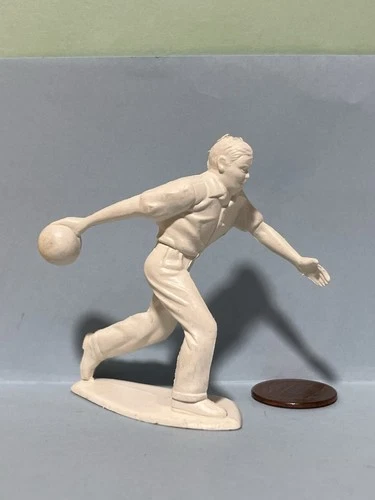 Bowler Marx Sports ivory white plastic figure miniature athlete dime store toy