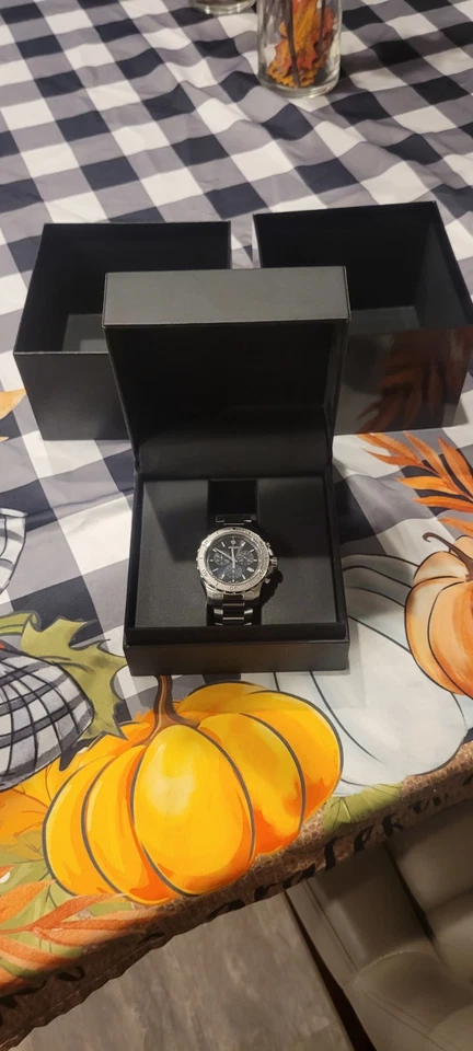 Reloj cronógrafo deportivo activo serie 800 Movado, esfera negra 42 mm 82.1.14.1791 Foto 3 de 4