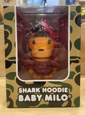 [New and unopened] BAPE BABY MILO SHARK HOODIE Figure Medicom Toy