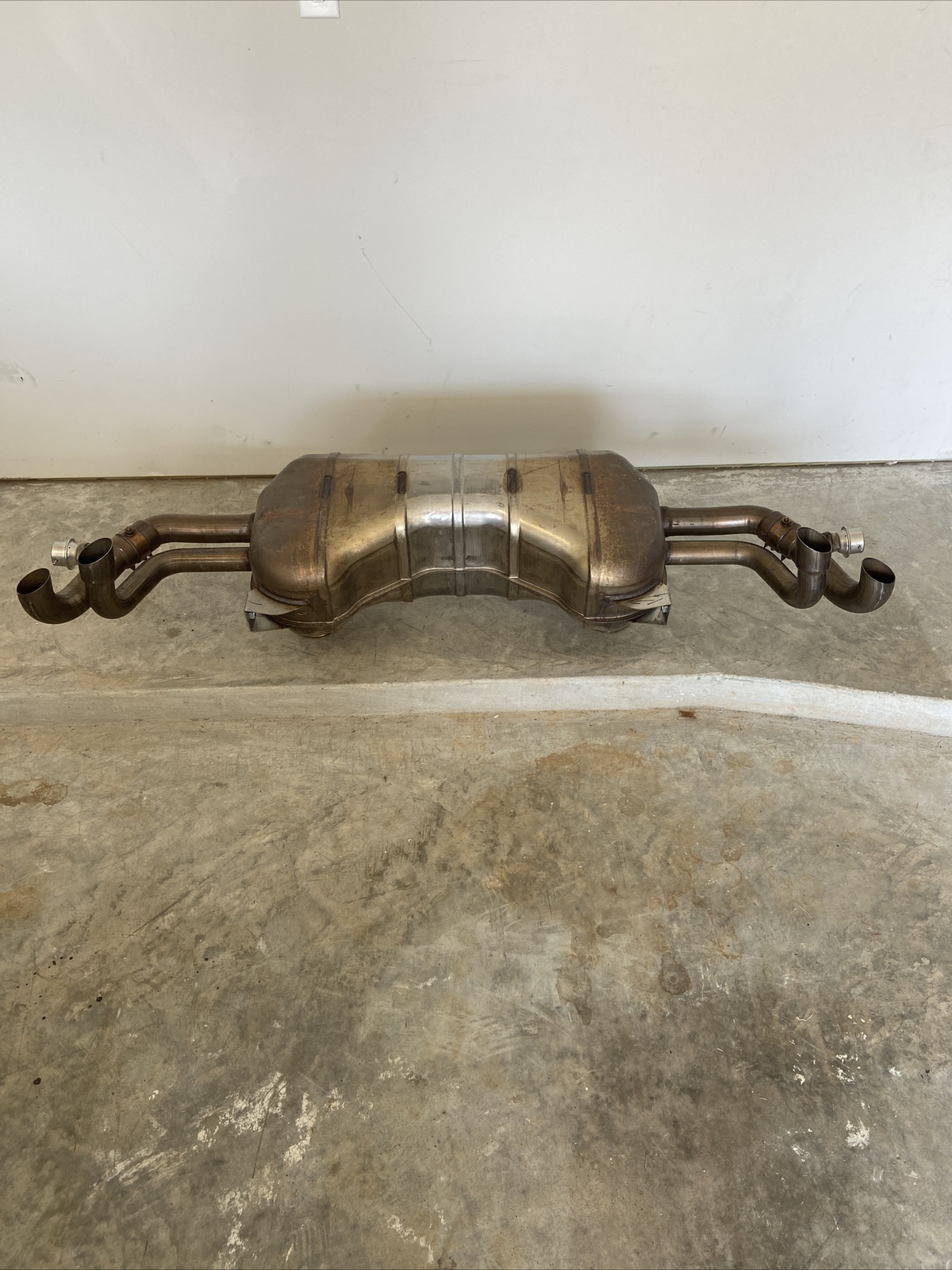 LAMBORGHINI BOYSEN MUFFLER 4T0251609 2015 2016 OEM 