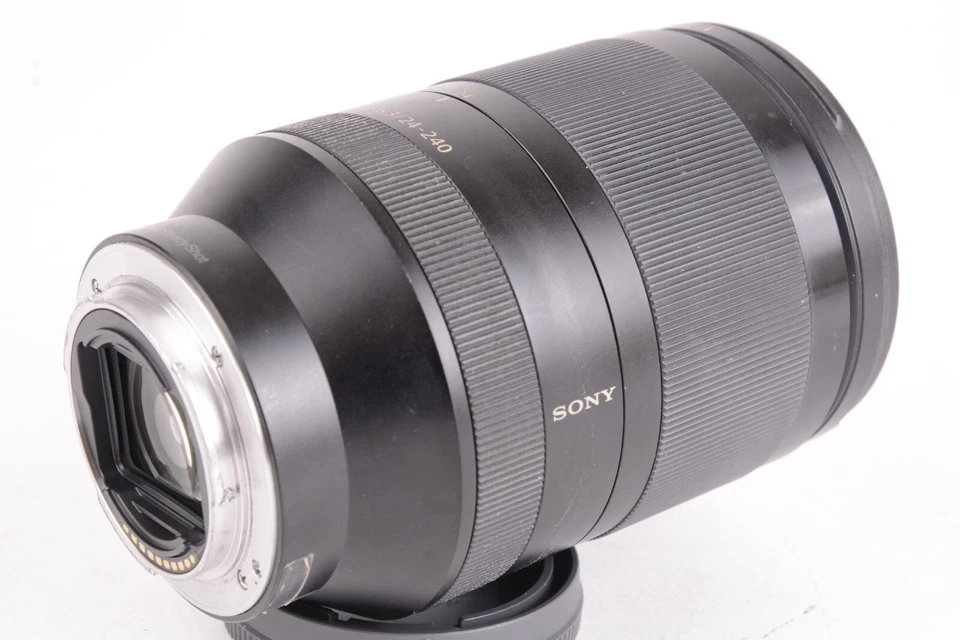 Sony FE 24-240mm f/3.5-6.3 Wide Angle Telephoto Zoom Camera Lens #T-17483 - Image 4 of 4