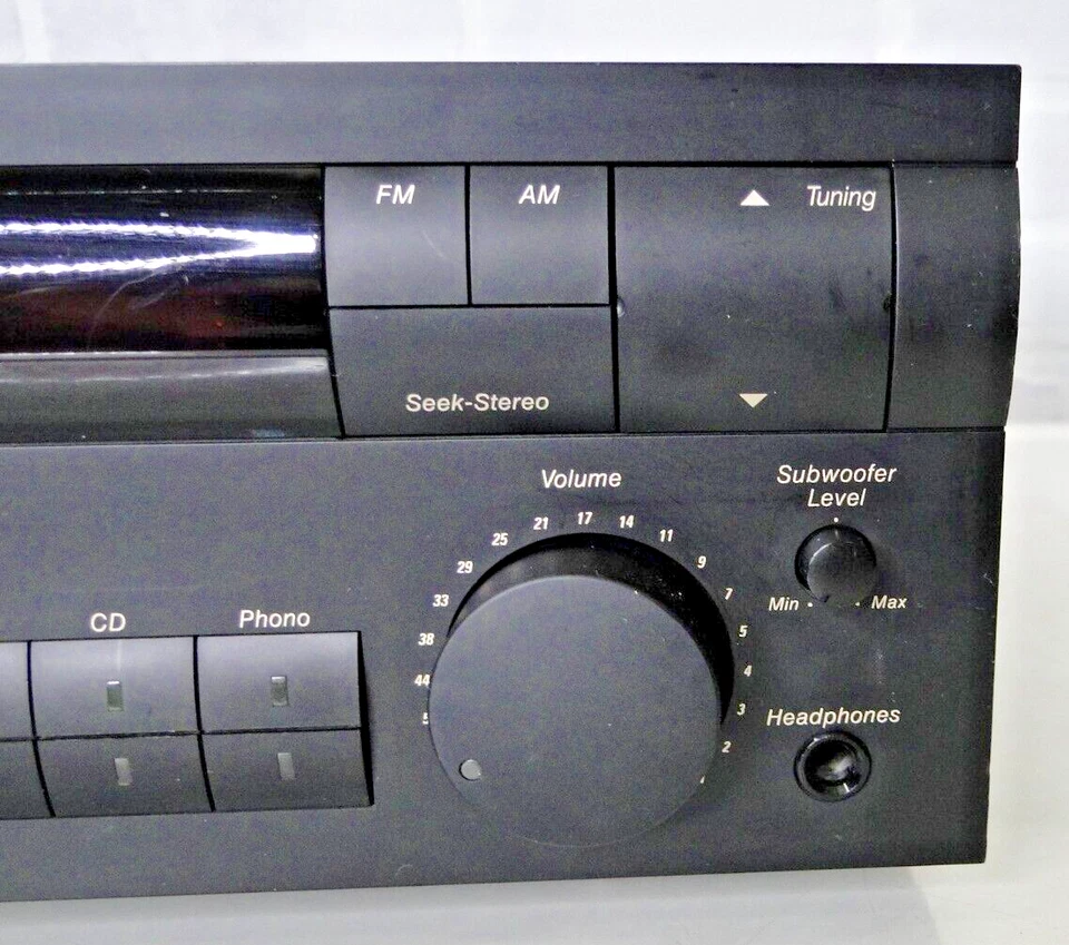 Harman Kardon HK3500 Stereo Receiver with Phono Input bundle with remote Works - Image 4 of 4