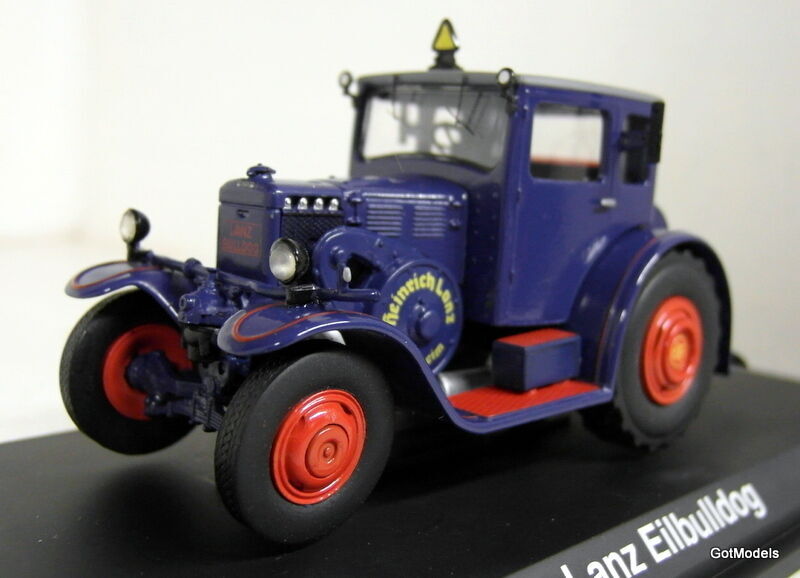 Schuco 1/43 - Lanz Eilbulldog closed blue diecast model tractor 02981