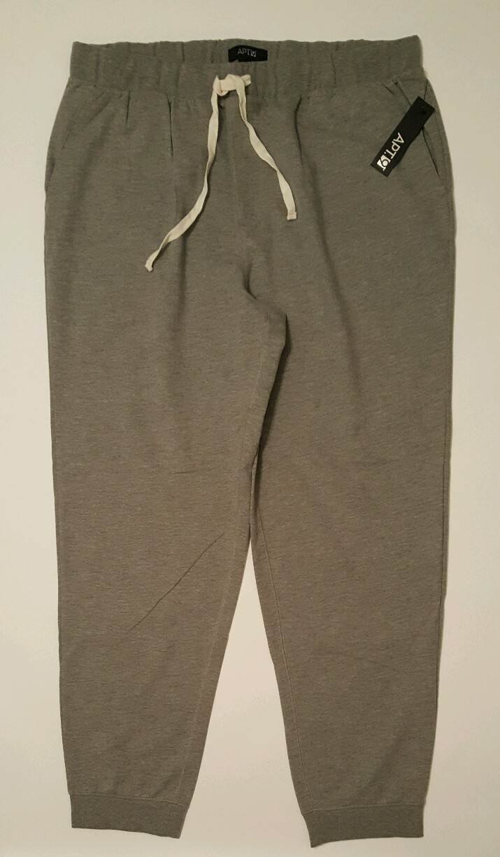 womens size 9 pants in men's