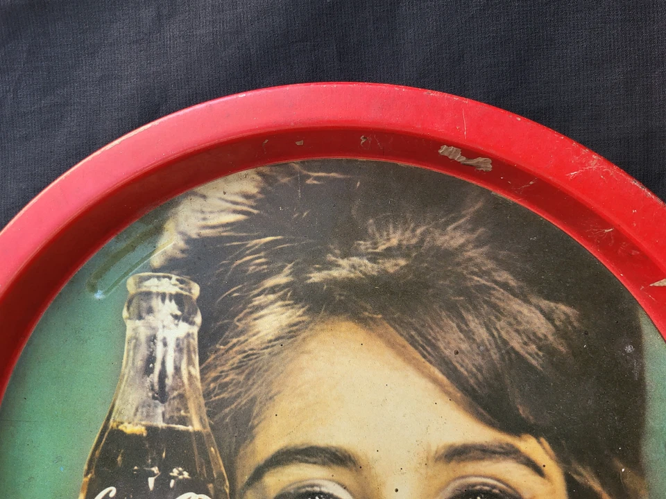 Vintage Original Werbe Soda Dose Tablett Coca Cola Mit Schöne Lady 1960 - Bild 3 von 4