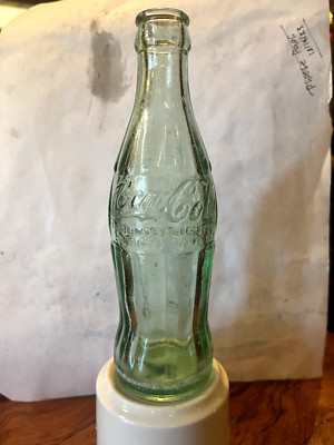 Vintage collectible, 1960 Hobbleskirt Coke bottle, US Patent Office, 6 1/2 oz. 